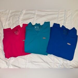 FIGS women’s scrubs